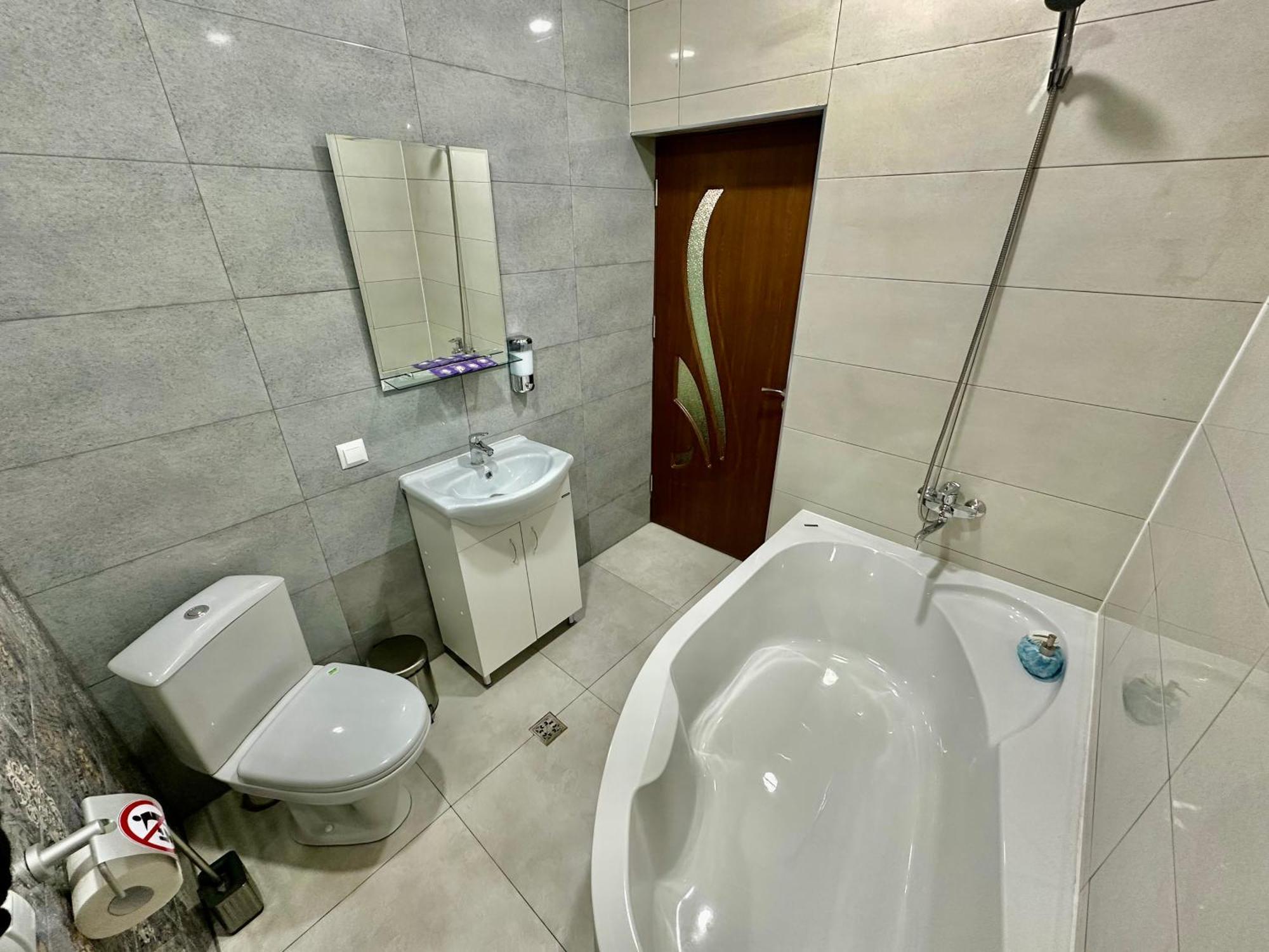 Tadevosyan Guest House Bjni 외부 사진