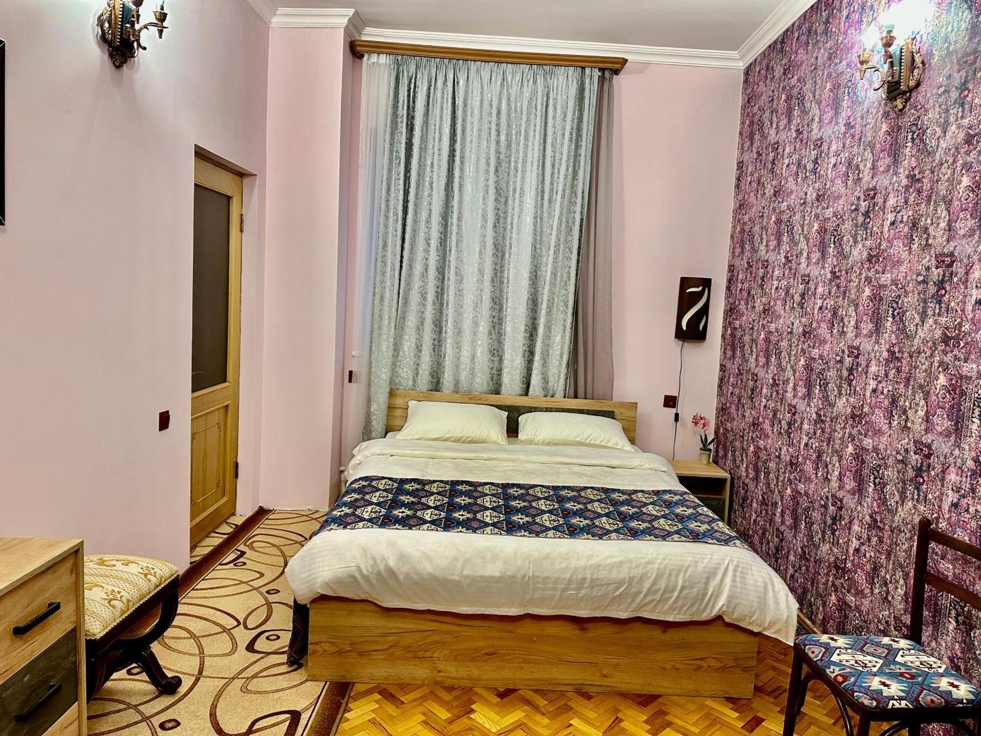 Tadevosyan Guest House Bjni 외부 사진