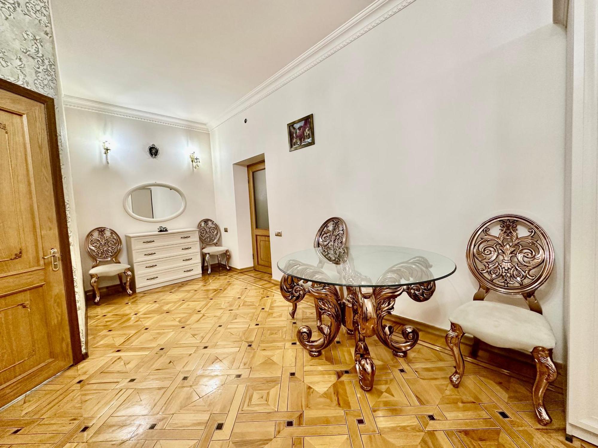 Tadevosyan Guest House Bjni 외부 사진