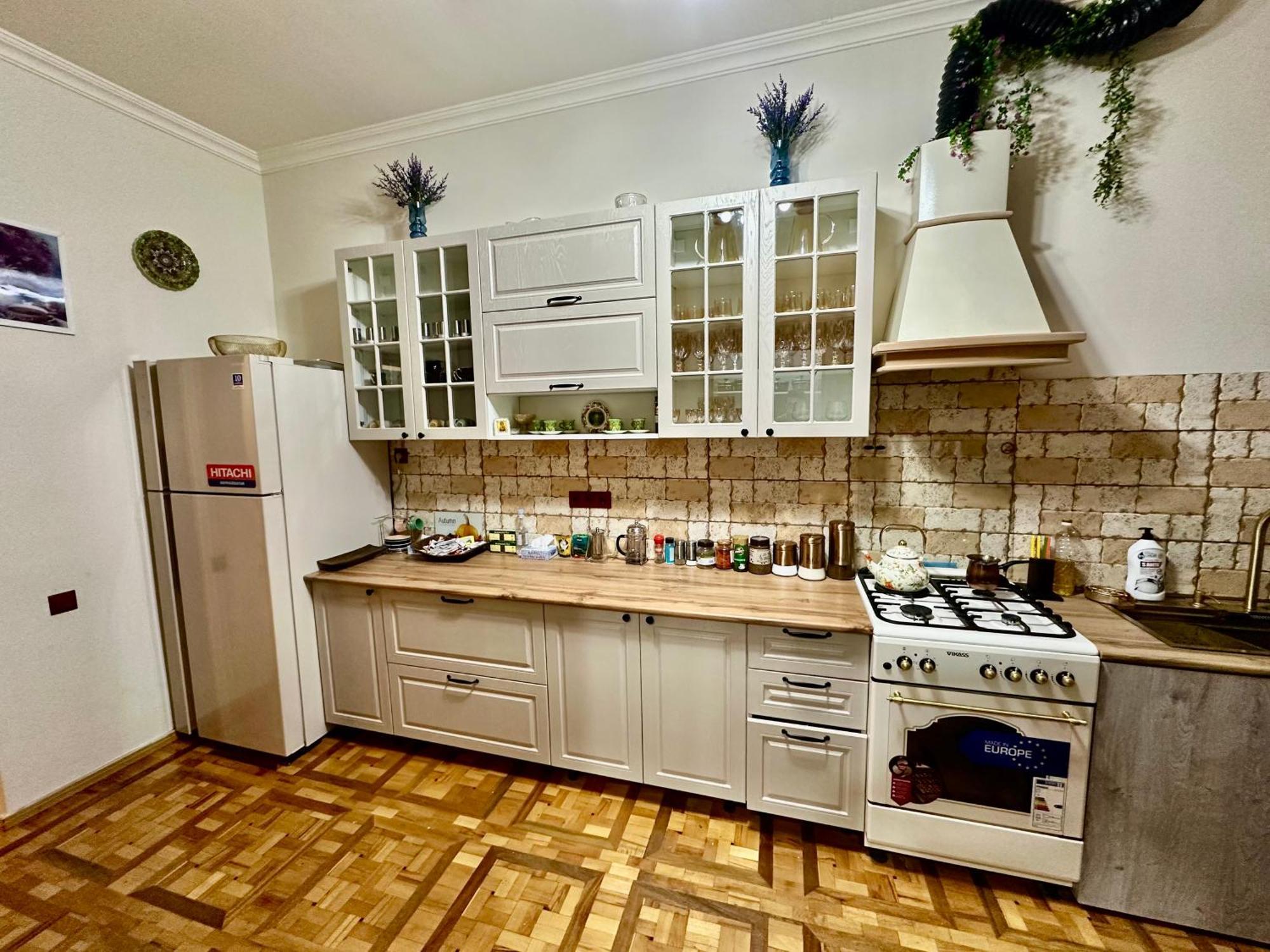 Tadevosyan Guest House Bjni 외부 사진